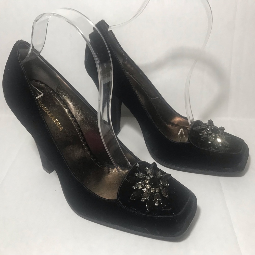 Bcbg black crush velvet beaded heels 7 1/2